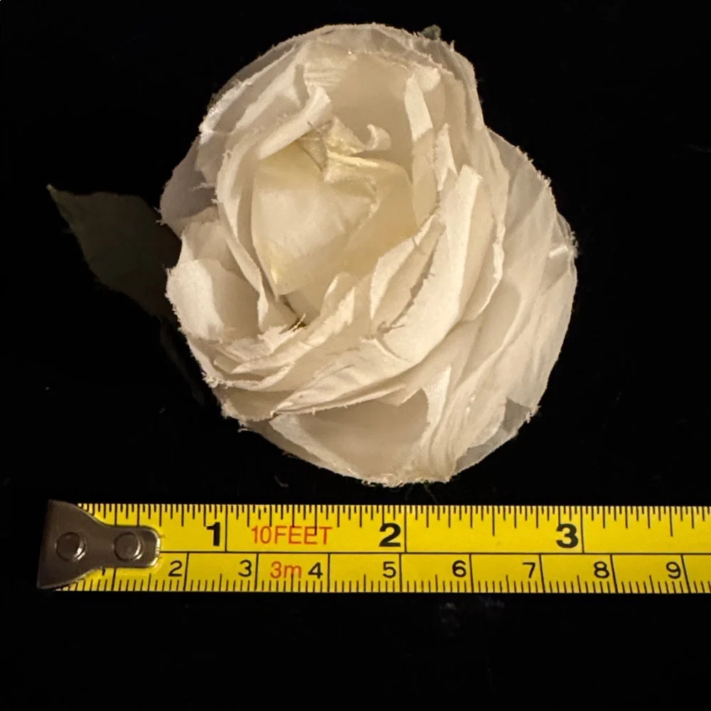 5 Vintage Millinery Floral Brooches - Cream (2), Pink, Beige and Orange - Picture 8 of 16